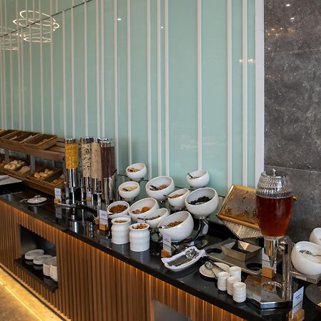 Hotel Doubletree By Hilton Manisa Extérieur photo