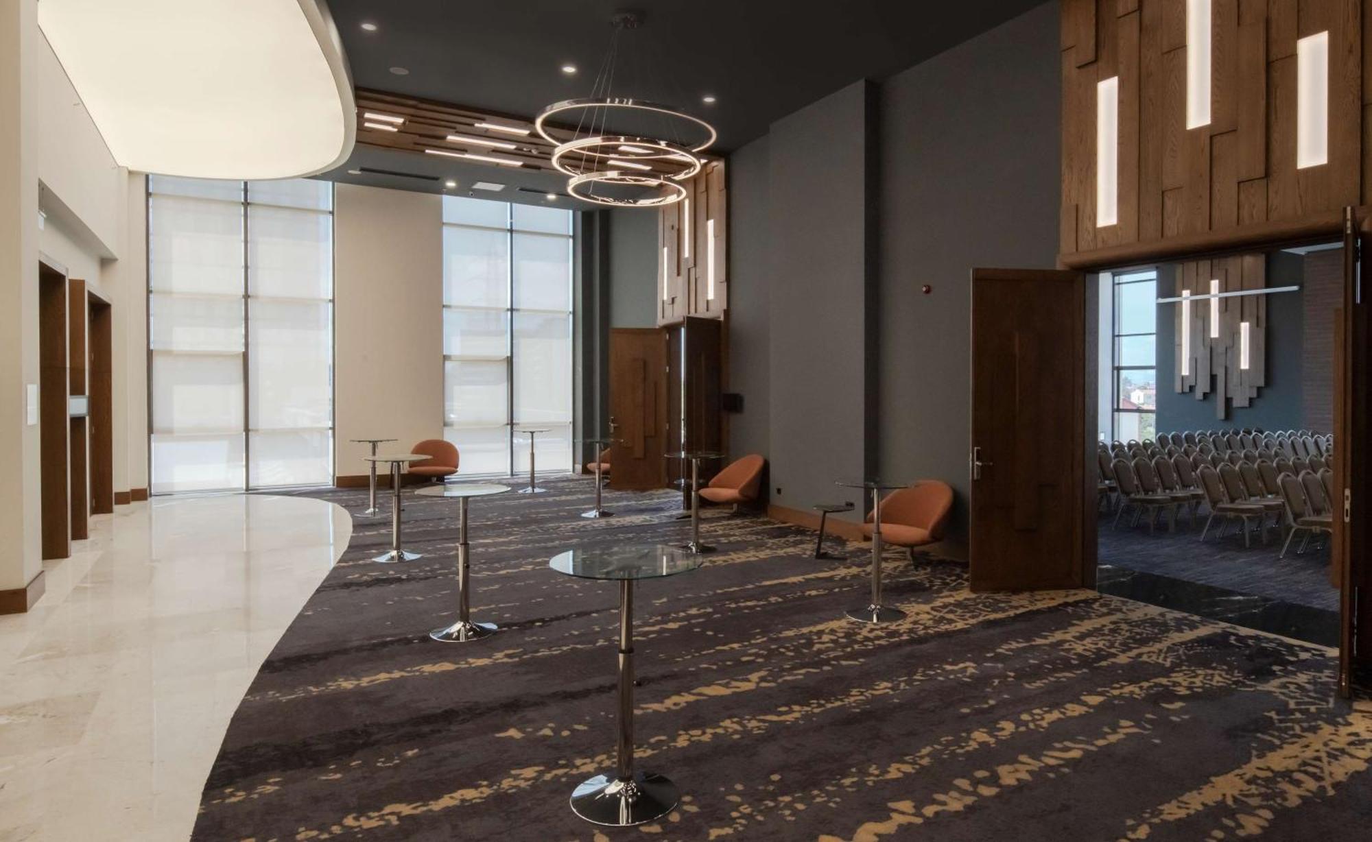 Hotel Doubletree By Hilton Manisa Extérieur photo