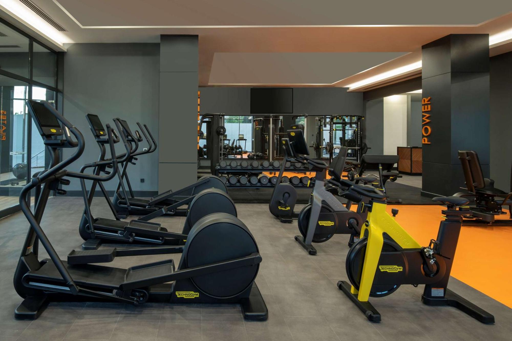 Hotel Doubletree By Hilton Manisa Extérieur photo