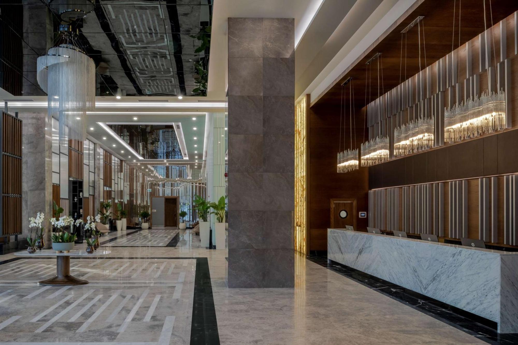 Hotel Doubletree By Hilton Manisa Extérieur photo