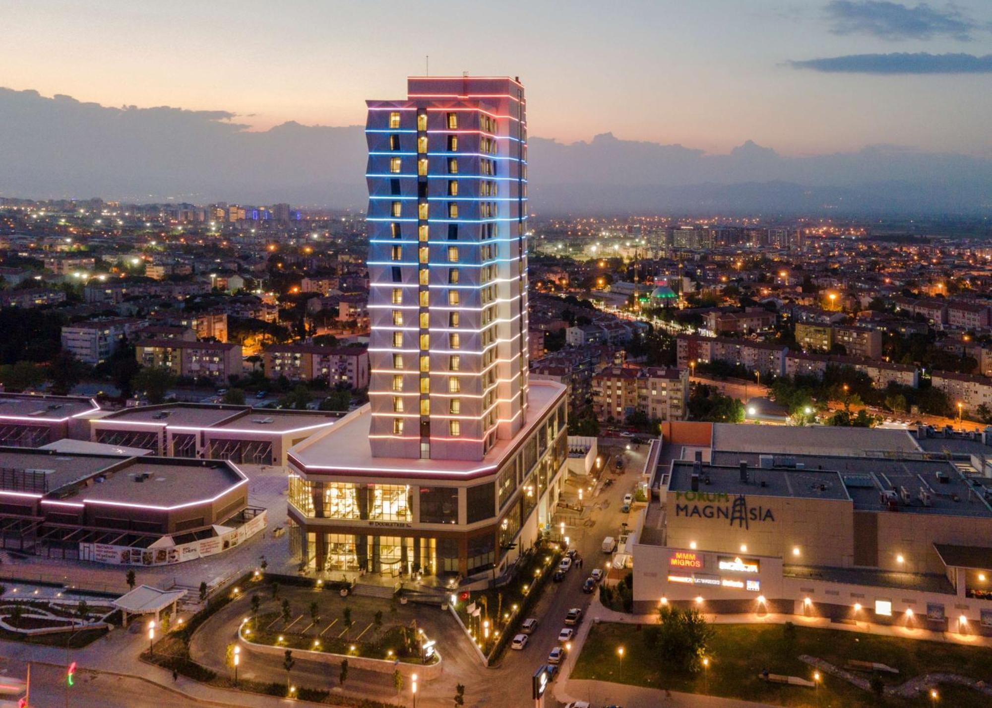 Hotel Doubletree By Hilton Manisa Extérieur photo